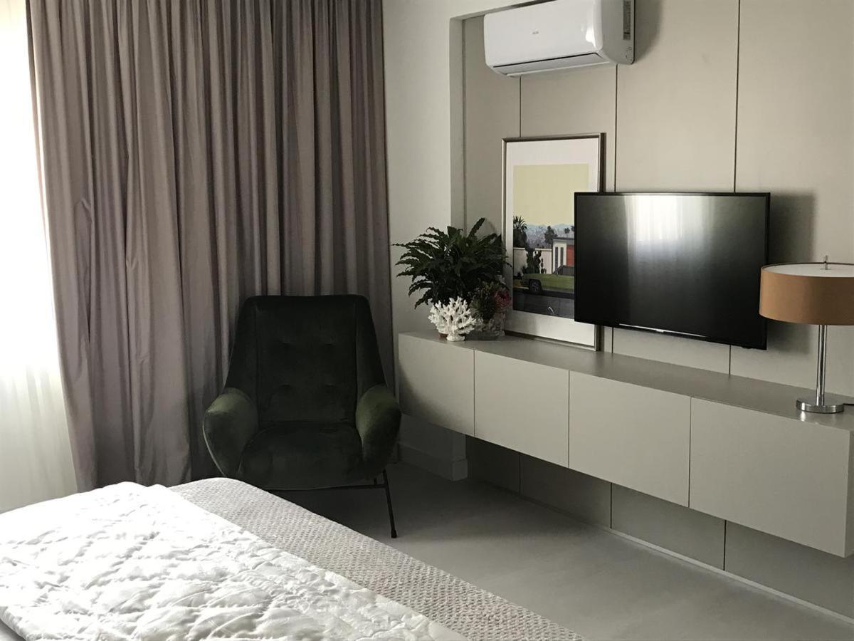 Levante Holiday Apartments Larnaca Bagian luar foto