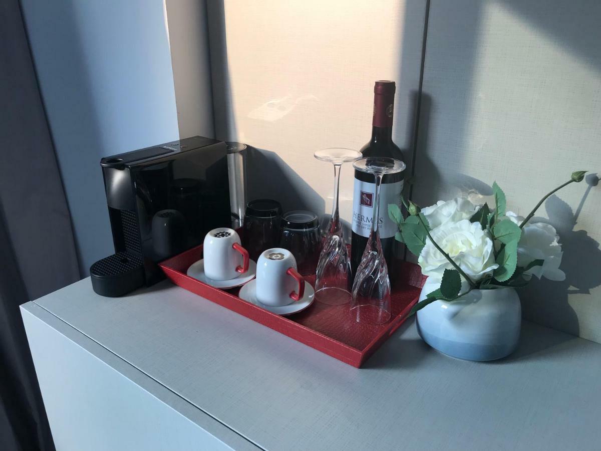 Levante Holiday Apartments Larnaca Bagian luar foto