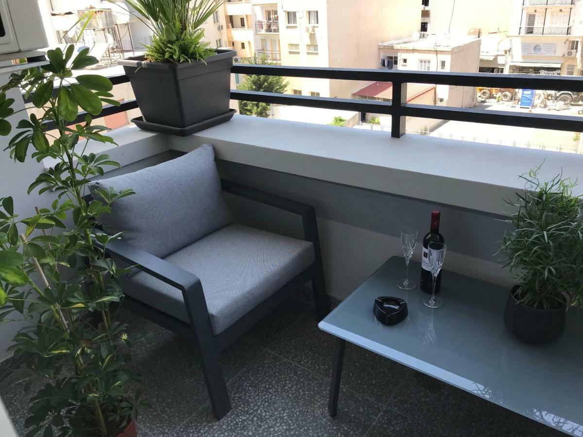 Levante Holiday Apartments Larnaca Bagian luar foto