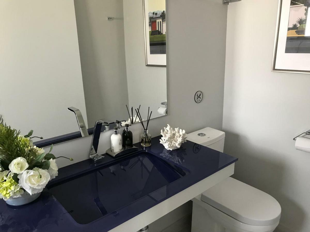 Levante Holiday Apartments Larnaca Bagian luar foto