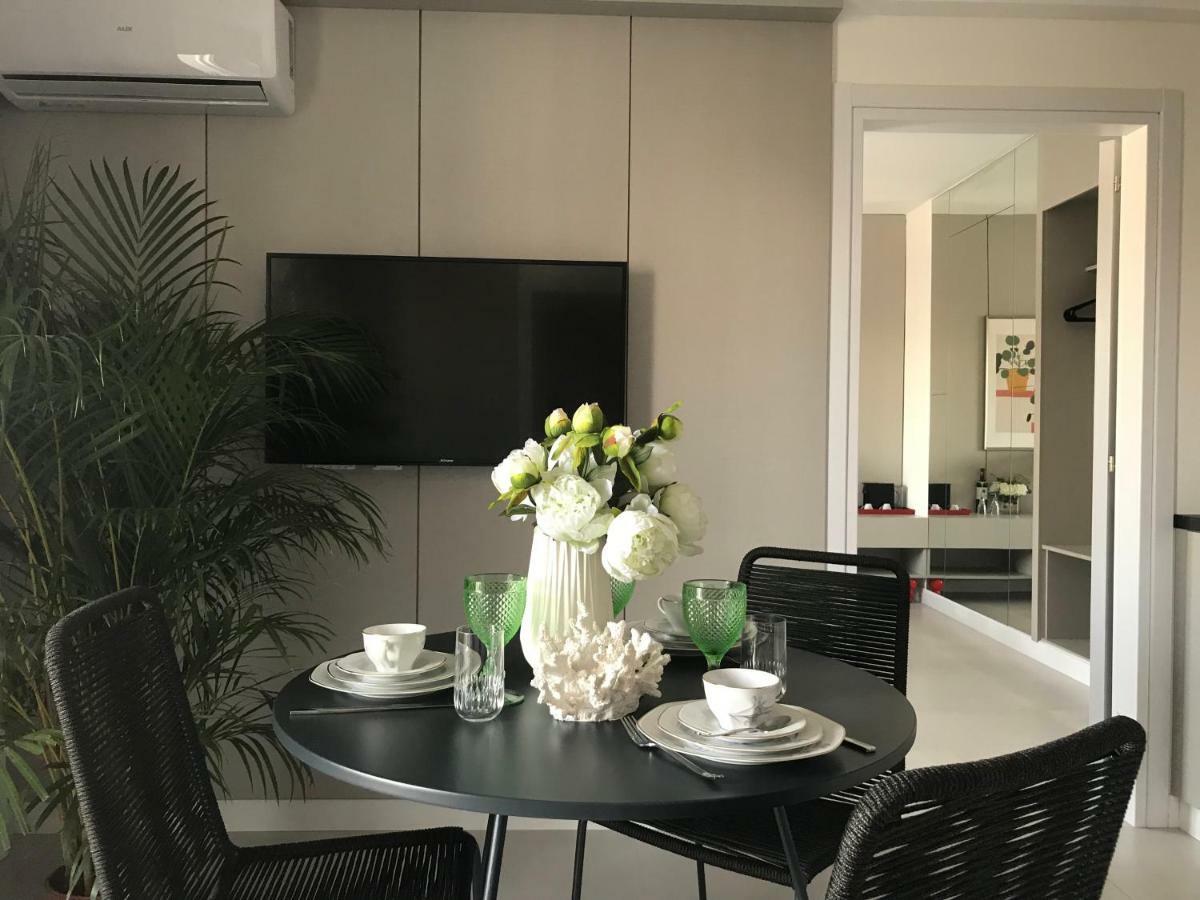 Levante Holiday Apartments Larnaca Bagian luar foto