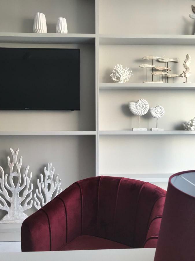 Levante Holiday Apartments Larnaca Bagian luar foto